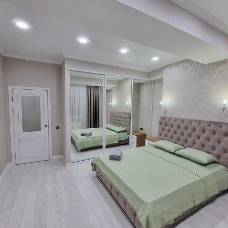 Luxury Best Grand New Apartaments Ultra Central Kisinyov Kültér fotó