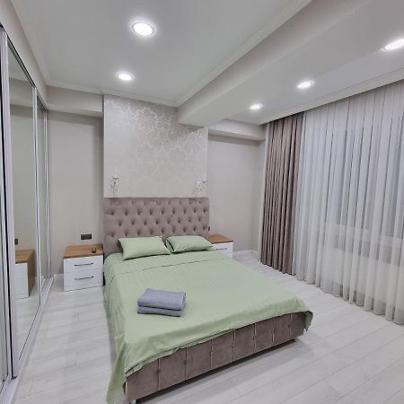 Luxury Best Grand New Apartaments Ultra Central Kisinyov Kültér fotó